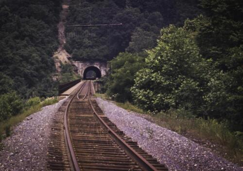 1974 - Pinkerton Tunnel-1