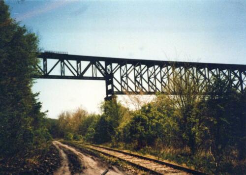 1990s Summer walkthrough with rails YRT 0010 a