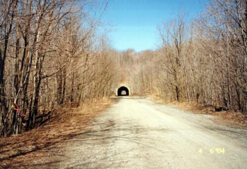 2004 Borden Tunnel Pre-Const 0002 a